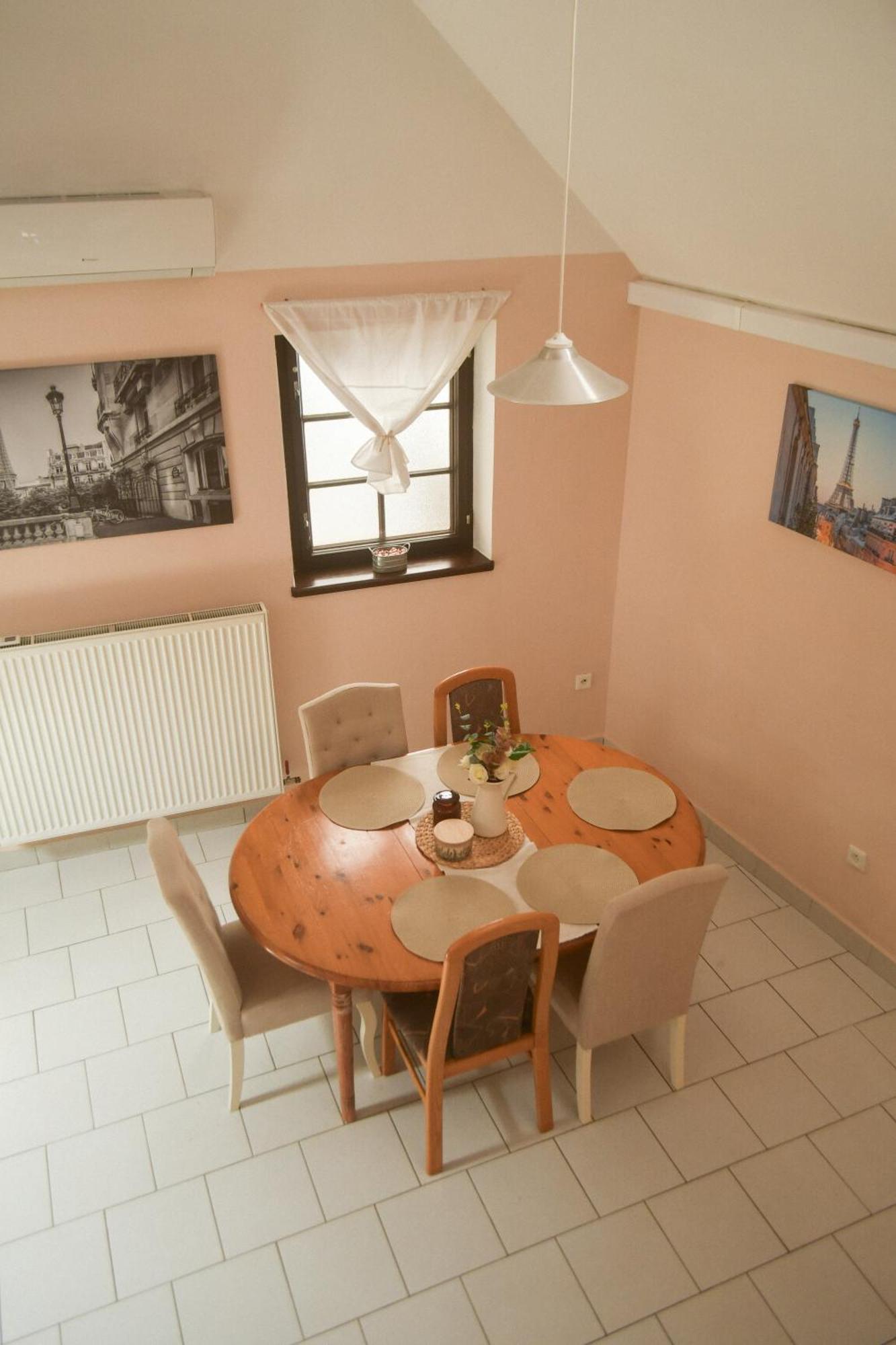 Apartman U Zamku Jindřichŭv Hradec Ngoại thất bức ảnh
